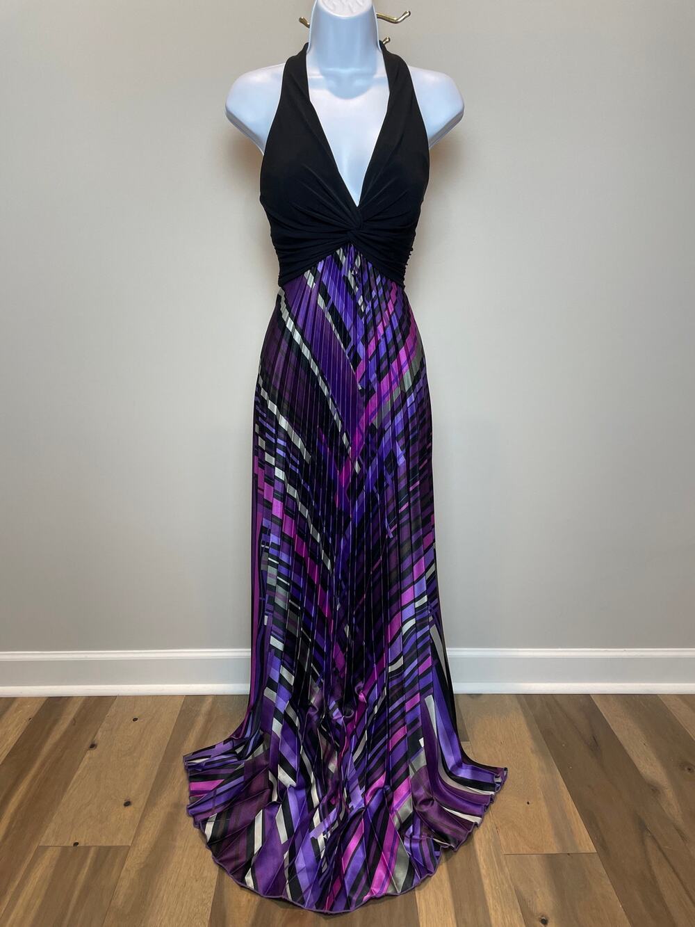 Betsy Adam Linda Bernell Pleated Satin Halter Maxi Gown 8 Black Purple